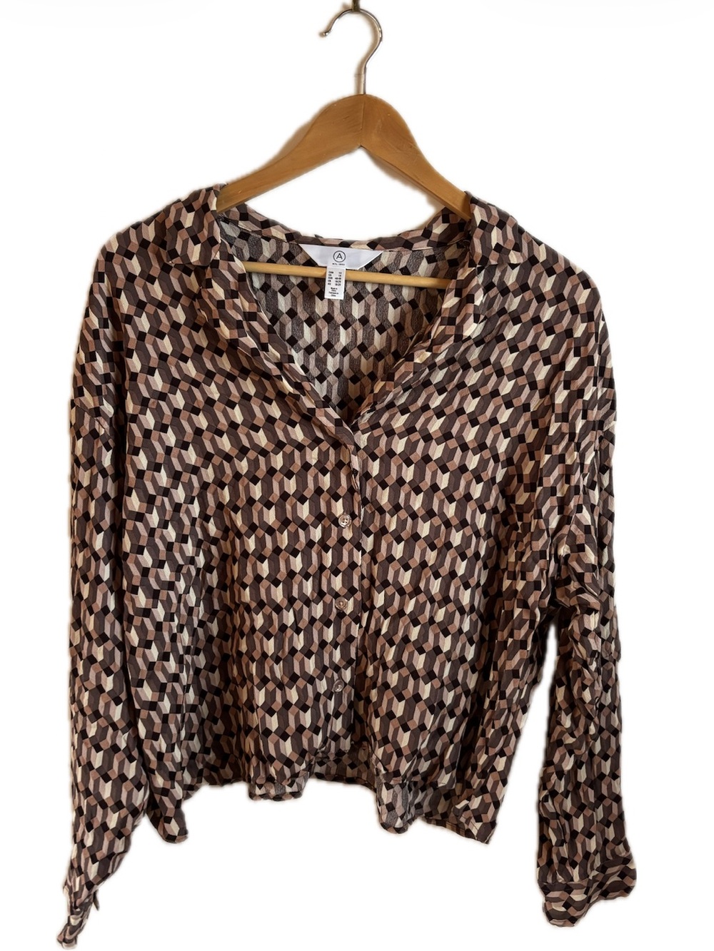 A MTL 1980 Geometric Button Up Viscose Blouse